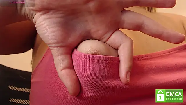 mollywayne online show from December 2024 03:59:02 PM