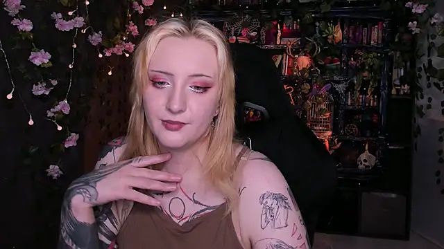 AsheLucker online show from June 2026 06:39:01 AM