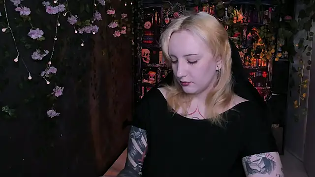 AsheLucker online show from June 2026 03:42:02 AM
