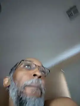 Lonelynudist59 online show from December 2024 07:32:01 PM