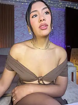 Ambar pe  online show from June 2026 03:32:01 PM