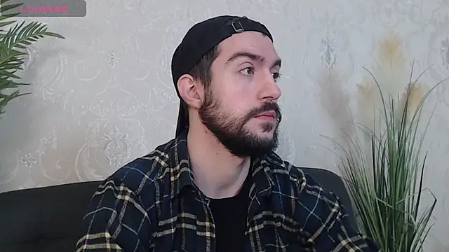 Snapshot of Dylan_Best chatting on December 2024 05:18:02 AM Dylan Best online show from December 2024 05:18:02 AM