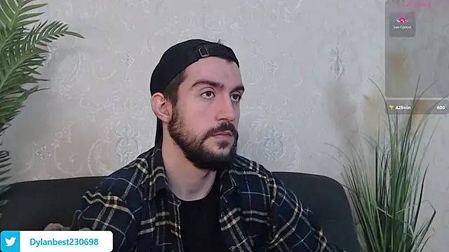 Snapshot of Dylan_Best chatting on December 2024 08:23:02 AM Dylan Best online show from December 2024 08:23:02 AM
