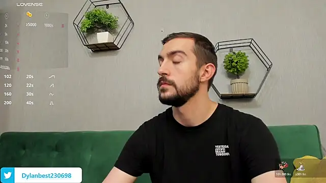 Snapshot of Dylan_Best chatting on November 2025 10:43:02 PM Dylan Best online show from November 2025 10:43:02 PM