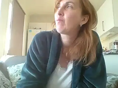 Snapshot of MssAngela chatting on February 2025 09:00:02 AM MssAngela online show from February 2025 09:00:02 AM