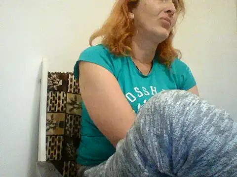 Snapshot of MssAngela chatting on October 2025 06:05:02 PM MssAngela online show from October 2025 06:05:02 PM