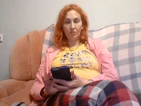 Snapshot of MssAngela chatting on October 2025 06:06:02 PM MssAngela online show from October 2025 06:06:02 PM