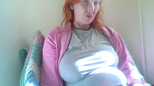 Snapshot of MssAngela chatting on November 2025 09:11:02 AM MssAngela online show from November 2025 09:11:02 AM