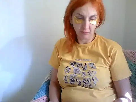 Snapshot of MssAngela chatting on November 2025 08:26:02 AM MssAngela online show from November 2025 08:26:02 AM