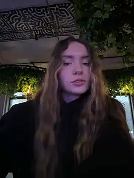 Snapshot of AprilinAlba chatting on January 2025 01:16:02 PM AprilinAlba online show from January 2025 01:16:02 PM