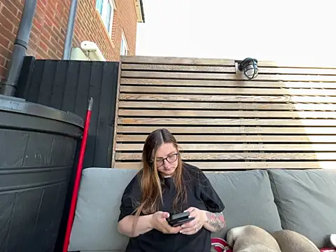 short sweetpea online show from May 2026 03:50:01 PM
