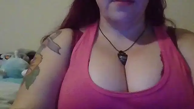 Snapshot of GothyBaby chatting on January 2025 12:18:01 AM GothyBaby online show from January 2025 12:18:01 AM