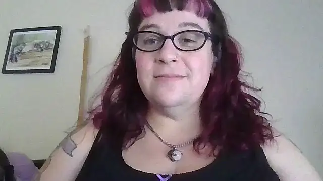 Snapshot of GothyBaby chatting on February 2025 09:55:01 PM GothyBaby online show from February 2025 09:55:01 PM