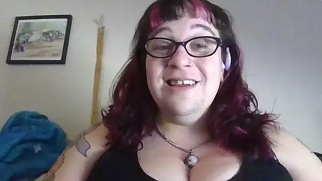 Snapshot of GothyBaby chatting on March 2025 07:26:02 PM GothyBaby online show from March 2025 07:26:02 PM