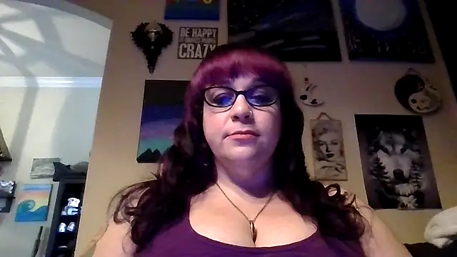 Snapshot of GothyBaby chatting on October 2025 09:47:02 PM GothyBaby online show from October 2025 09:47:02 PM