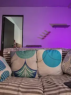 Lucy Marin online show from May 2026 01:08:02 PM