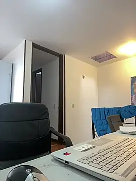 yequeal online show from February 2025 01:24:01 PM