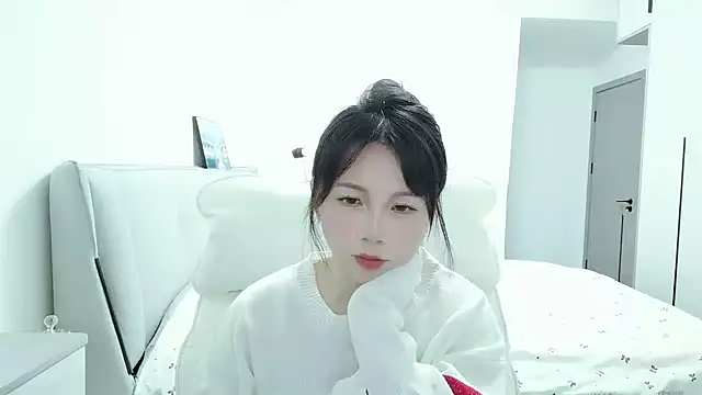 Sunset glow online show from November 2025 03:07:01 AM