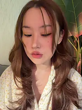 sphynx- - online show from September 2025 09:58:01 AM