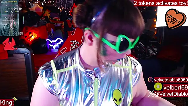 VelvetDiablo online show from October 2025 12:11:01 AM