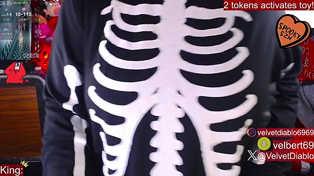 VelvetDiablo online show from October 2025 12:00:01 AM