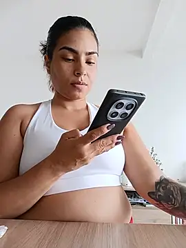 Ivanna2 online show from May 2026 02:14:01 PM