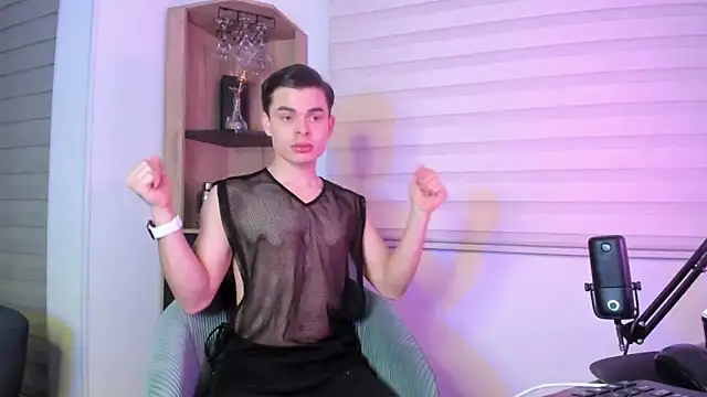 alejooo twink online show from February 2026 05:25:01 AM