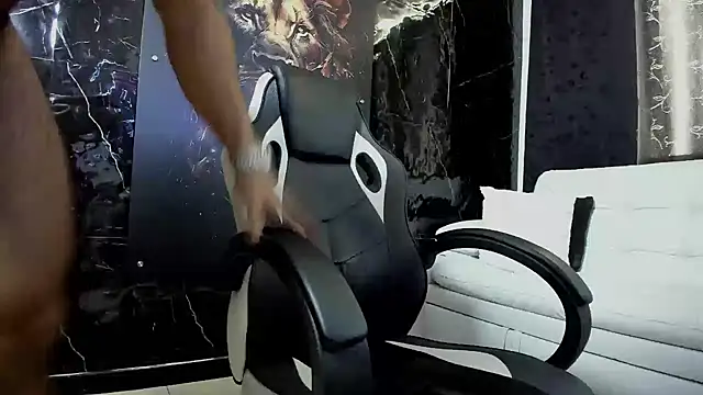 Snapshot of litoxx_cass chatting on March 2026 07:09:01 PM litoxx cass online show from March 2026 07:09:01 PM