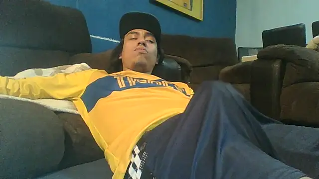 AlexAlejandro13 online show from March 2026 09:22:01 AM
