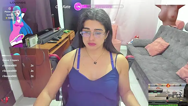 Snapshot of Khalifa_Gold chatting on March 2025 07:07:02 AM Khalifa Gold online show from March 2025 07:07:02 AM
