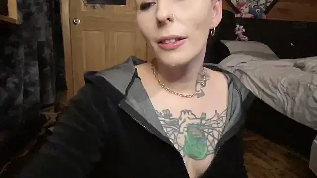 TeenyDoll online show from May 2026 02:52:01 AM
