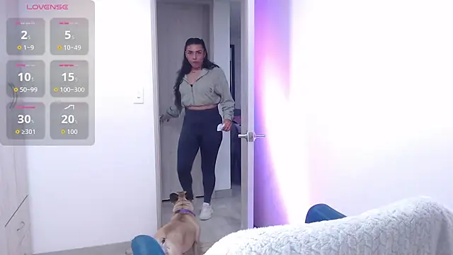 Snapshot of EricaVanderhill chatting on October 2025 12:55:01 AM EricaVanderhill online show from October 2025 12:55:01 AM