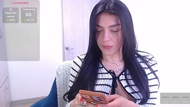 Snapshot of EricaVanderhill chatting on October 2025 07:21:02 PM EricaVanderhill online show from October 2025 07:21:02 PM