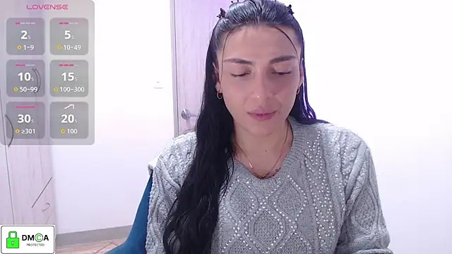 Snapshot of EricaVanderhill chatting on October 2025 01:29:01 AM EricaVanderhill online show from October 2025 01:29:01 AM