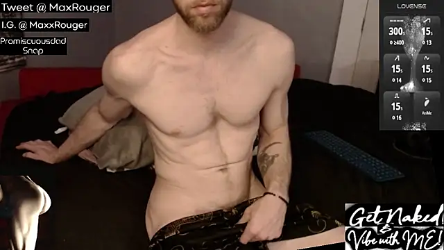 Snapshot of MaxRouger chatting on February 2025 12:11:01 AM MaxRouger online show from February 2025 12:11:01 AM