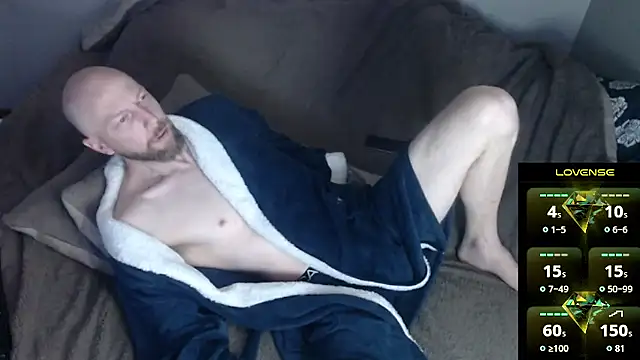 Snapshot of MaxRouger chatting on March 2026 04:36:01 PM MaxRouger online show from March 2026 04:36:01 PM