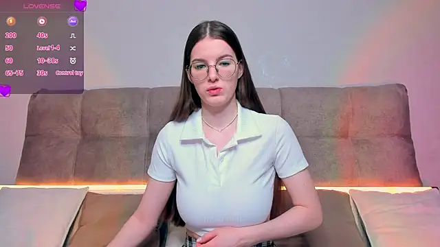Snapshot of AriellaTesk chatting on March 2025 02:15:01 AM AriellaTesk online show from March 2025 02:15:01 AM