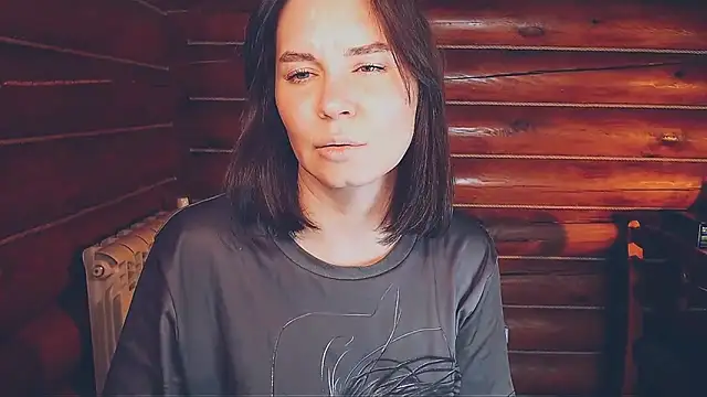 Snapshot of Platina_Fox chatting on November 2025 02:17:02 AM Platina Fox online show from November 2025 02:17:02 AM