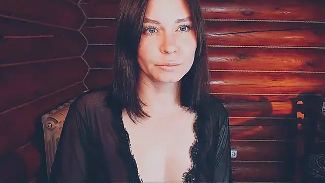 Snapshot of Platina_Fox chatting on December 2025 07:25:02 AM Platina Fox online show from December 2025 07:25:02 AM