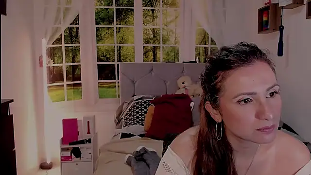 vanessabrown  online show from May 2026 03:04:02 AM