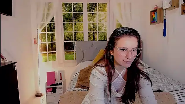 vanessabrown  online show from June 2026 04:37:02 PM