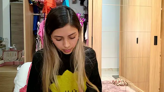 Sensualtease online show from January 2025 01:10:02 AM