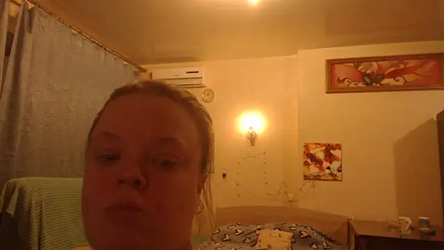 Janiffer MiMi online show from February 2025 10:20:01 PM