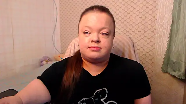 Janiffer MiMi online show from June 2026 04:17:01 PM