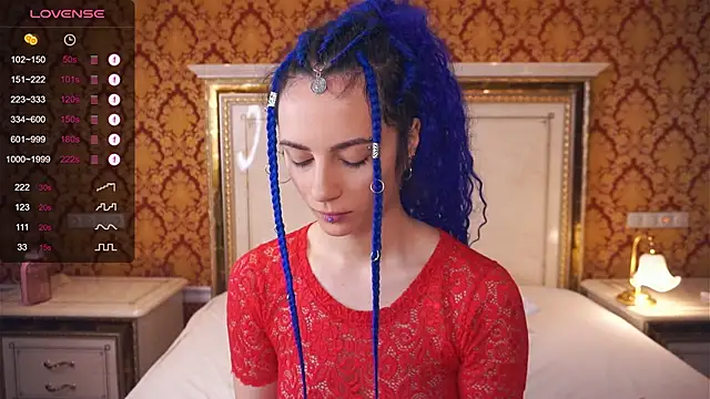 Holla Molly online show from January 2025 05:42:02 AM