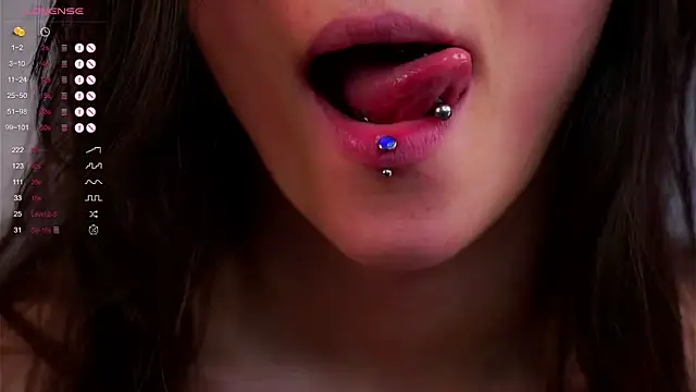 Holla Molly online show from March 2025 12:12:02 PM