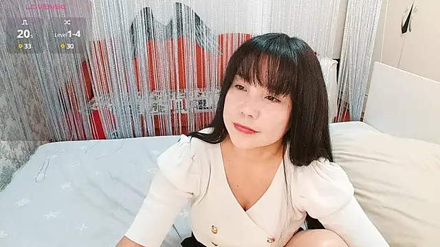 Snapshot of MissValday chatting on February 2025 04:53:01 AM MissValday online show from February 2025 04:53:01 AM