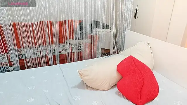 Snapshot of MissValday chatting on February 2025 12:09:02 PM MissValday online show from February 2025 12:09:02 PM