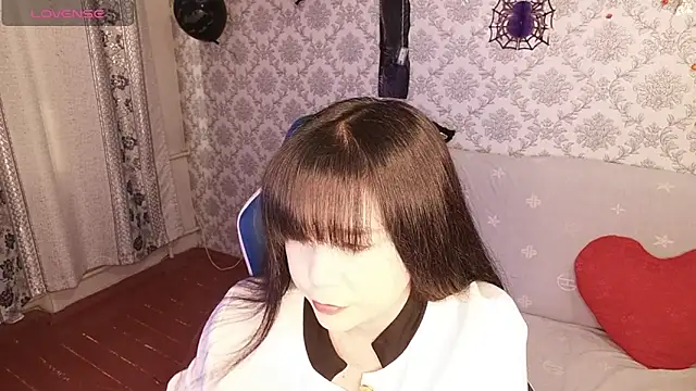 Snapshot of MissValday chatting on October 2025 05:30:01 AM MissValday online show from October 2025 05:30:01 AM