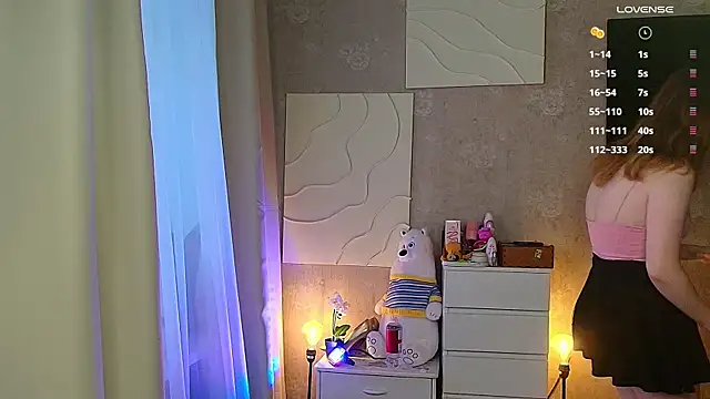 Snapshot of Vivian_cutie chatting on November 2025 10:37:01 AM Vivian cutie online show from November 2025 10:37:01 AM